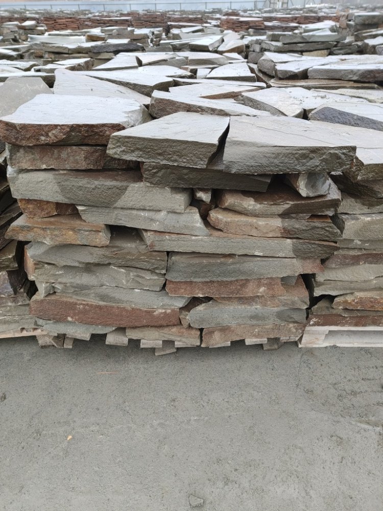 Плитняк песчаник серо-зелёный для мощения 60-65 мм купить в Лесном