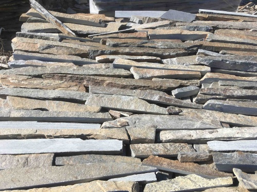 Горбушка златолит мультиколор для облицовки купить в Лесном