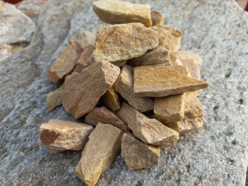 Златолит жёлтый декоративная каменная крошка купить в Лесном