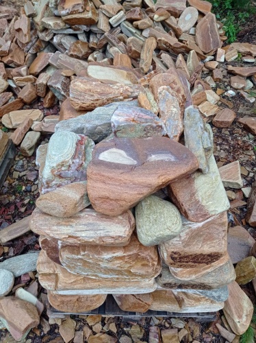 Златолит жёлтый, жёлто-зелёный глыбки и валуны для ланшафтного дизайна купить в Лесном