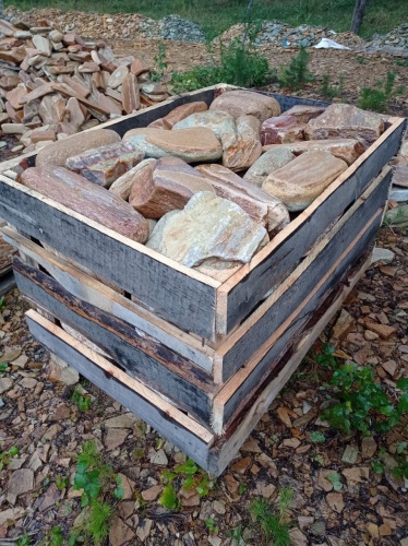 Златолит жёлтый, жёлто-зелёный глыбки и валуны для ланшафтного дизайна купить в Лесном