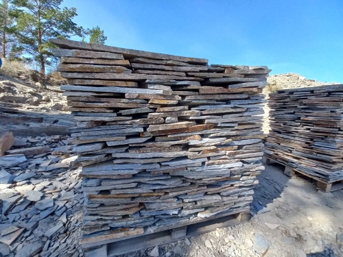 Плитняк златолит серебристый для фасада купить в Лесном