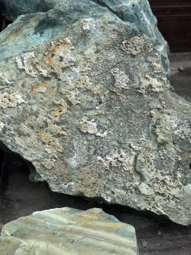 Ландшафтные глыбы зелёные 200-500 килограмм купить в Лесном